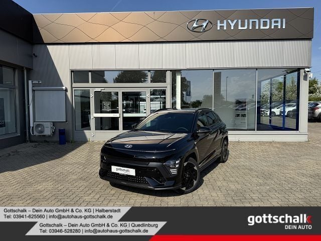 Abyss black / mic Neu 2024 Hyundai Kona N Line SUV | 33.990 € (Superpreis) - Bild 1/4