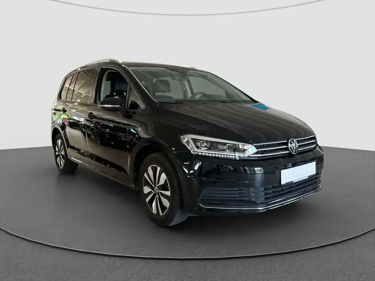 Gebraucht VW Touran Goal 150 PS (110 kW) 2025 Schwarz Van / Kleinbus