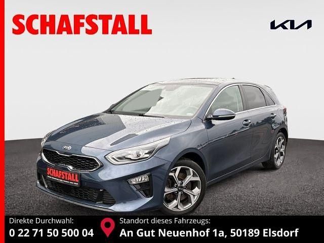 Blau ((cb7) cosmoblau met.) Gebraucht 2019 Kia Ceed Platinum Edition Limousine | 17.869 € (Fairer Preis) - Bild 1/3