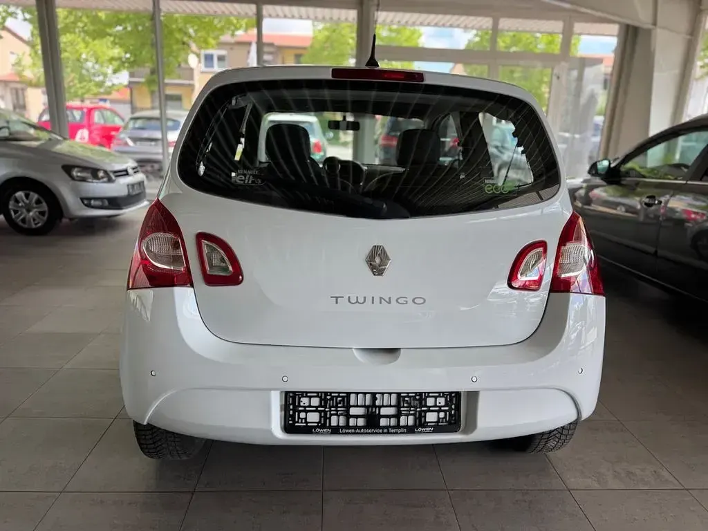 Gebraucht Renault Twingo 75 PS (55 kW) 2013 Weiß Kleinwagen