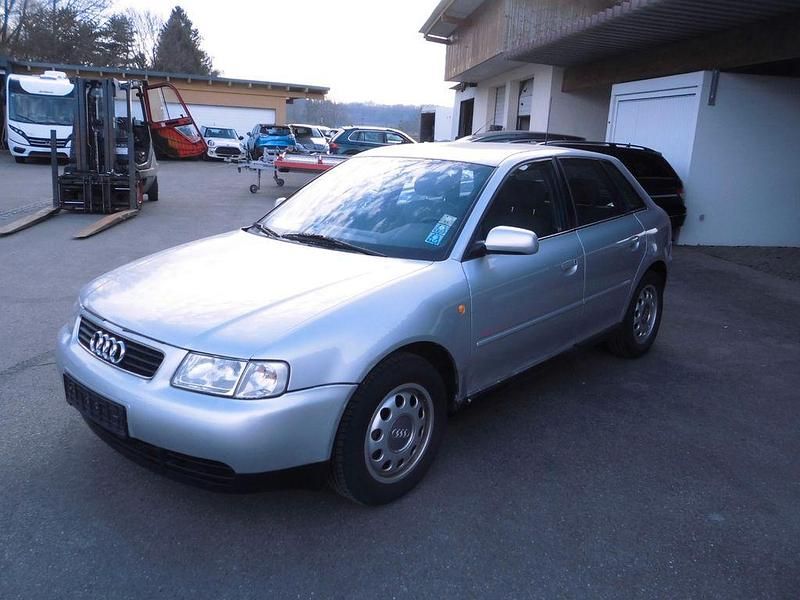 Gebraucht Audi A3 101 PS (74 kW) 2000 Silber Kleinwagen
