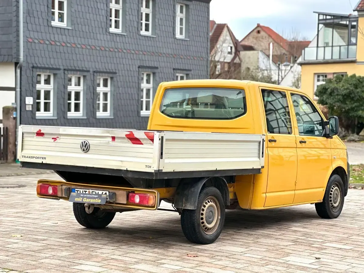 Gebraucht VW Transporter 102 PS (75 kW) 2012 Gelb Van
