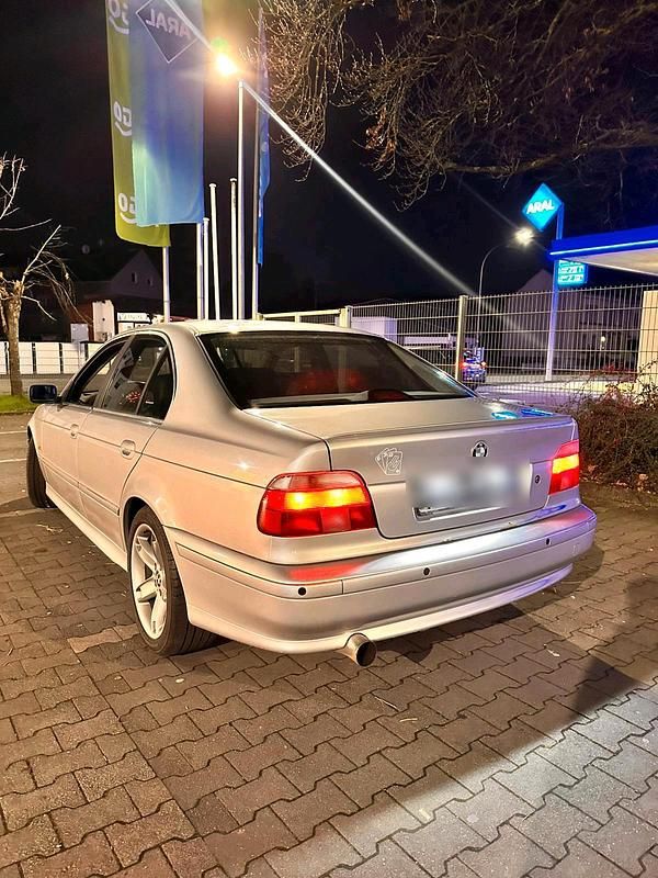 Gebraucht BMW 528 193 PS (141 kW) 2000 Limousine