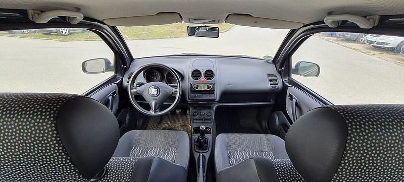 Gebraucht Seat Arosa Prima 50 PS (36 kW) 2004 Schwarz Kleinwagen