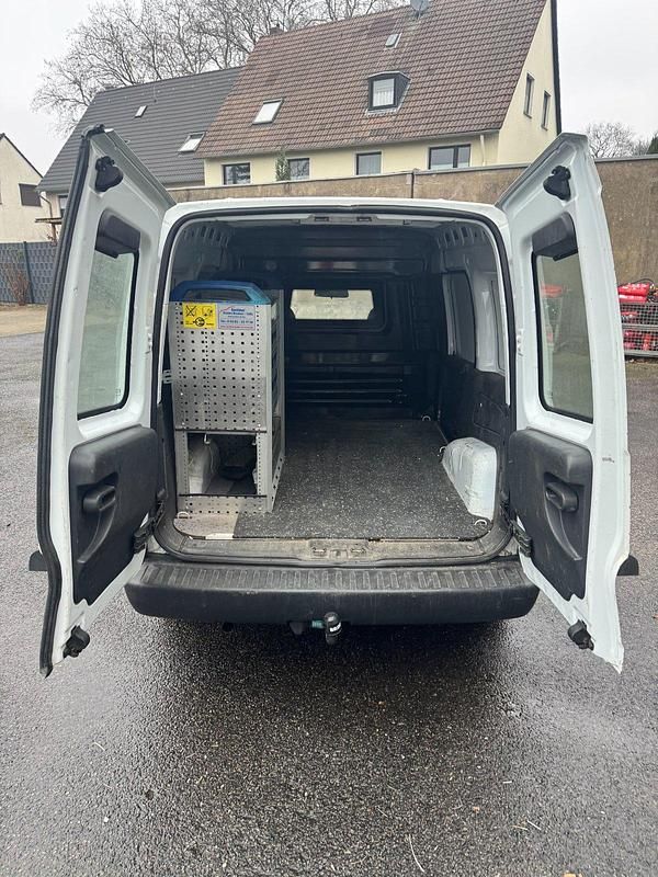 Gebraucht Opel Combo 90 PS (66 kW) 2011 Weiß Limousine