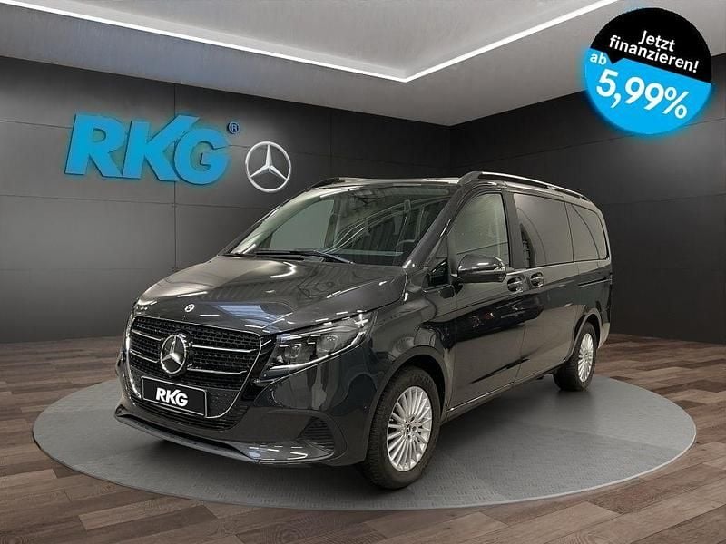 Gebraucht Mercedes V220 Style 163 PS (119 kW) 2025 Grau Van / Kleinbus