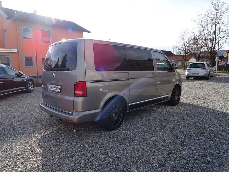 Gebraucht VW Transporter Match 179 PS (131 kW) 2013 Beige Van