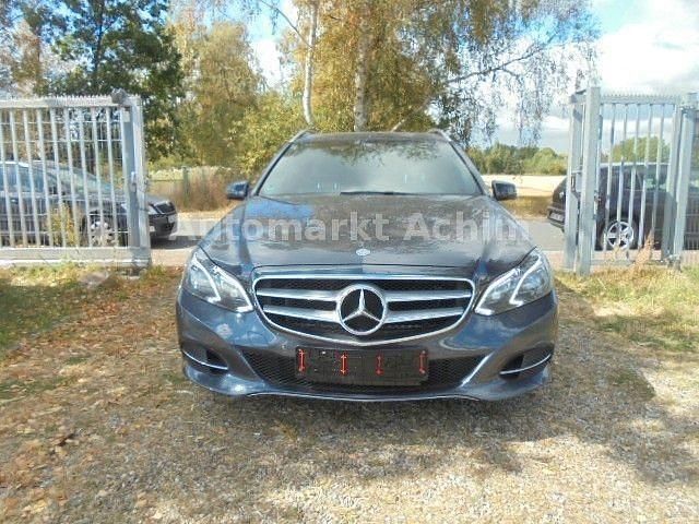 Gebraucht Mercedes E200 136 PS (100 kW) 2014 Grau Kombi