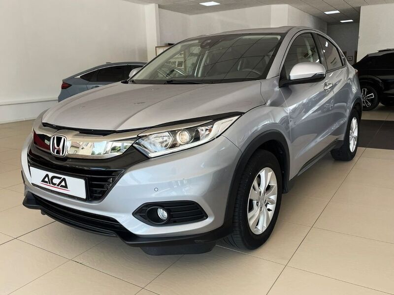 Lunar silver m. Gebraucht 2018 Honda HR-V Elegance SUV | 13.900 € (Guter Preis) - Bild 1/4