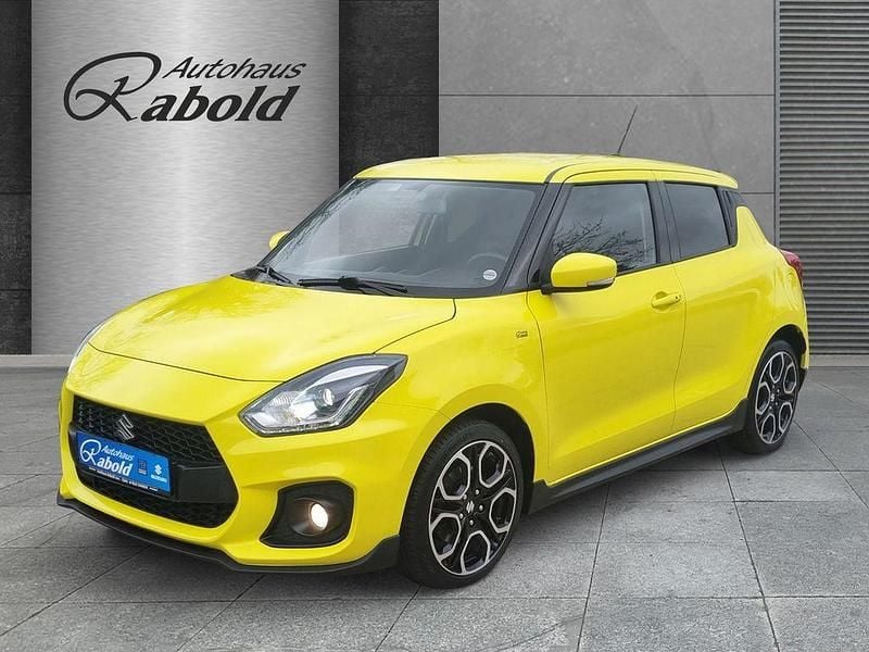 Champion yellow (gelb) Gebraucht 2018 Suzuki Swift Sport Limousine | 12.990 € (Fairer Preis) - Bild 1/4