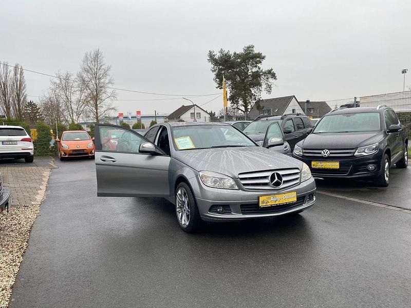 Grau Gebraucht 2007 Mercedes C180 Limousine | 4.400 € (Superpreis) - Bild 1/4