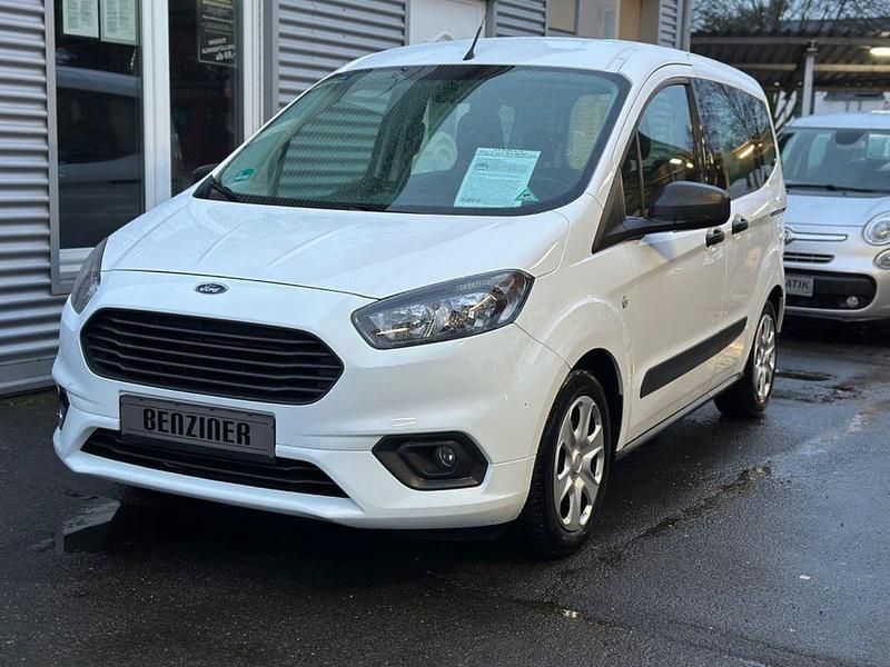 Gebraucht Ford Tourneo Courier 101 PS (74 kW) 2019 Weiß Van / Kleinbus