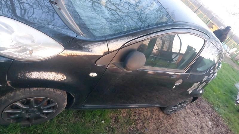 Gebraucht Citroën C1 68 PS (50 kW) 2007 Schwarz Kleinwagen