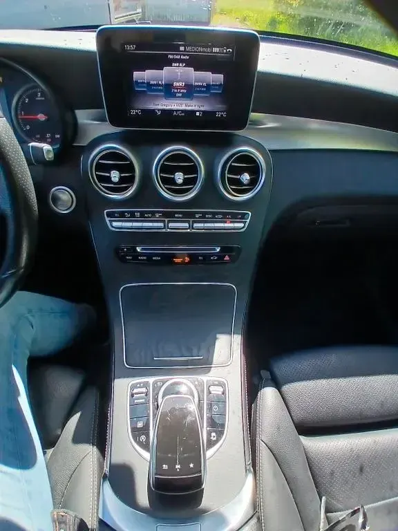 Gebraucht Mercedes GLC220 170 PS (125 kW) 2019 Schwarz SUV
