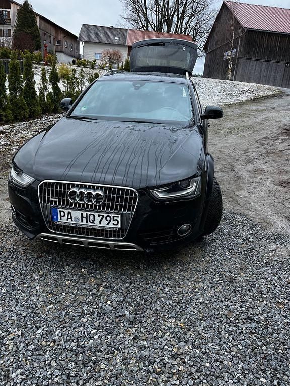 Gebraucht Audi A4 Allroad Sport 177 PS (130 kW) 2014 Schwarz Kombi