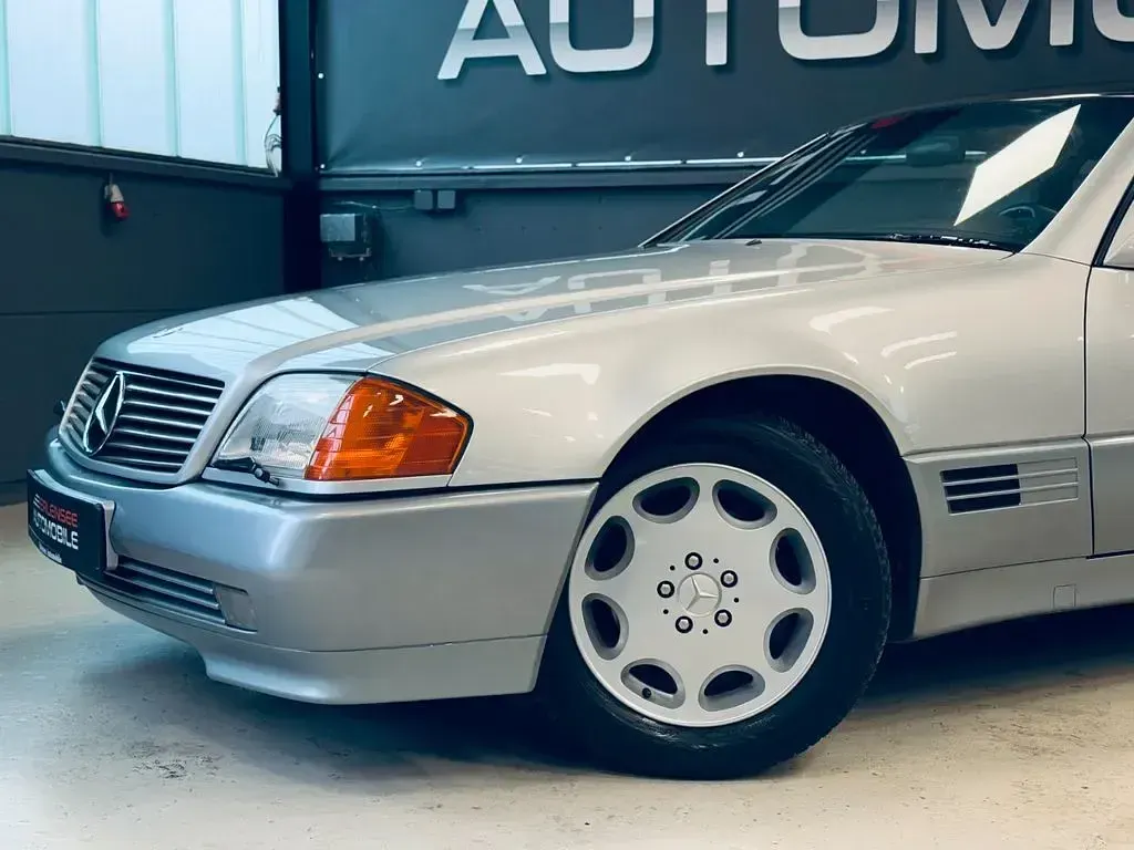Gebraucht Mercedes SL300 231 PS (169 kW) 1993 Grau Cabrio