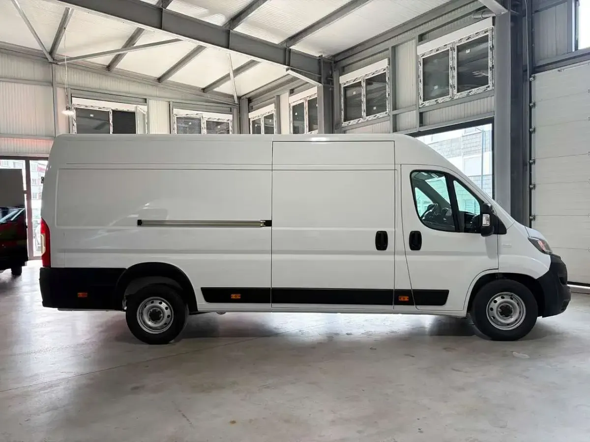 Gebraucht Fiat Ducato 140 PS (102 kW) 2023 Bianco Van