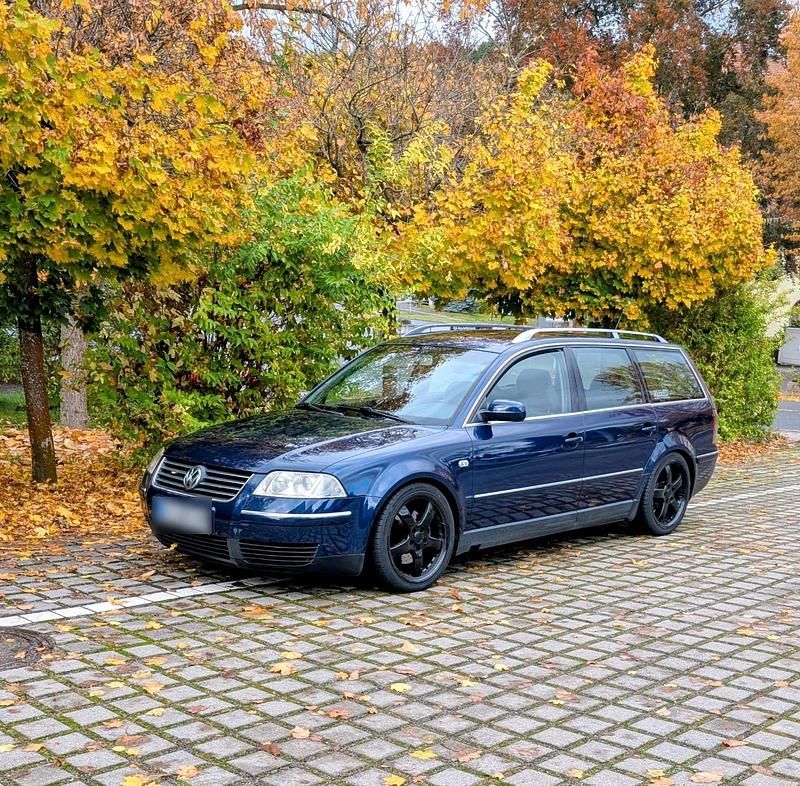 Gebraucht VW Passat 150 PS (110 kW) 2001 Blau Kombi