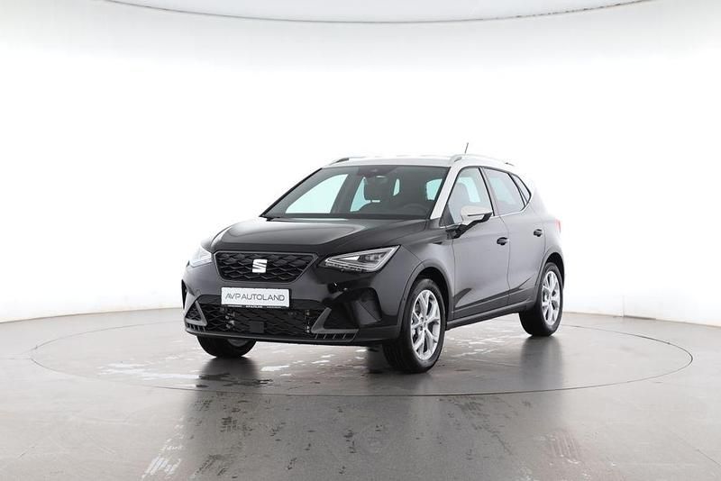 Neu Seat Arona FR 116 PS (85 kW) 2025 Schwarz SUV