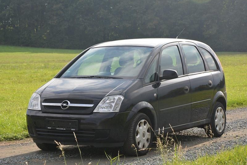 Schwarz Gebraucht 2004 Opel Meriva Van / Kleinbus | 1.499 € (Guter Preis) - Bild 1/4