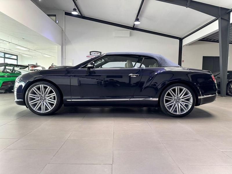 Gebraucht Bentley Continental GT Convertible 625 PS (459 kW) 2013 Blau Cabrio