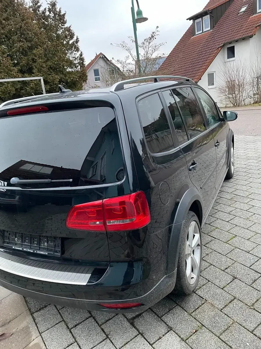 Gebraucht VW Touran Cross 190 PS (139 kW) 2013 Schwarz Van / Kleinbus