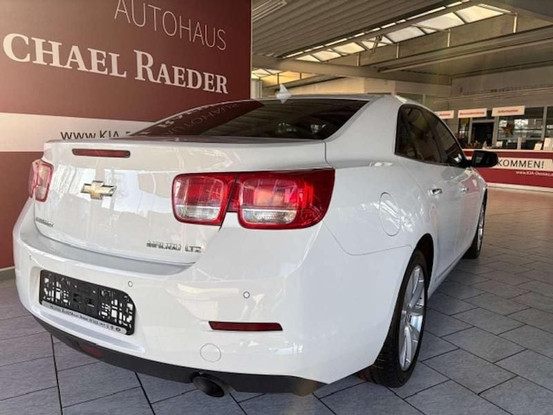 Gebraucht Chevrolet Malibu LTZ 167 PS (122 kW) 2012 Schneeweiss/summitwhite/arctic Limousine