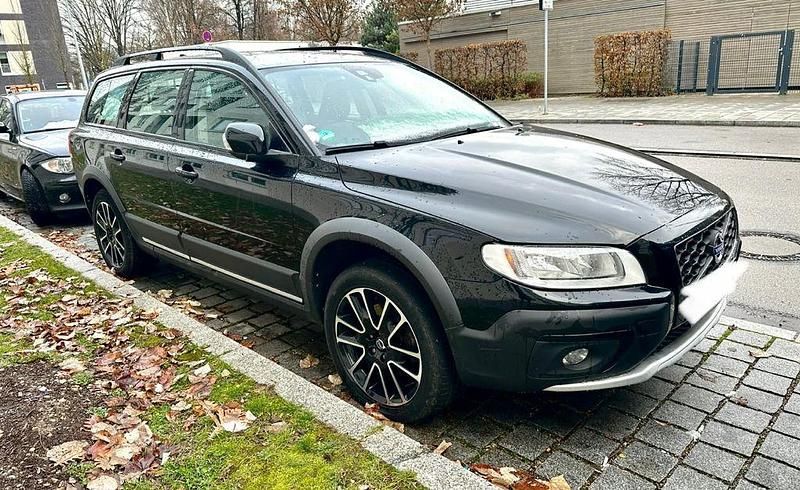 Gebraucht Volvo XC70 181 PS (133 kW) 2014 Schwarz Kombi