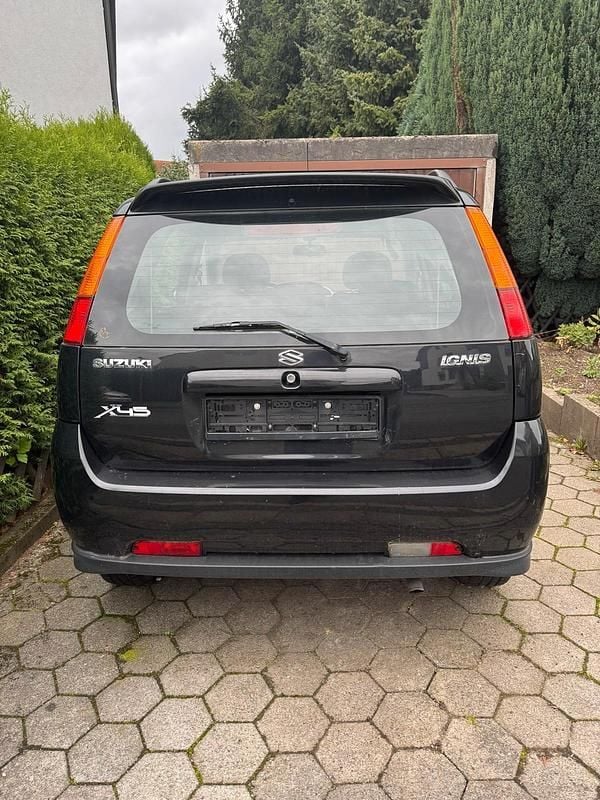 Gebraucht Suzuki Ignis 94 PS (69 kW) 2006 Schwarz Kleinwagen