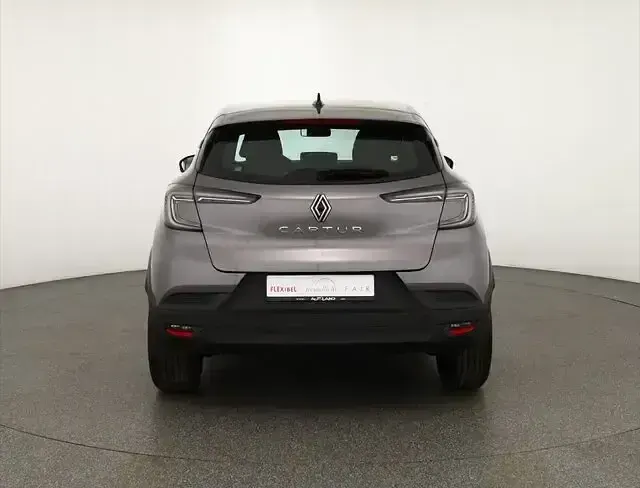 Nowe Renault Captur 91 KM (66 kW) 2025 Szary SUV