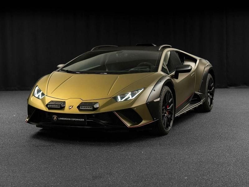 Grün Gebraucht 2023 Lamborghini Huracán | 309.400 € (Guter Preis) - Bild 1/4