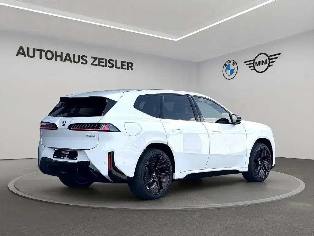 Neu BMW iX3 M Sport 235 kW (320 PS) 2026 Alpinweiß uni SUV