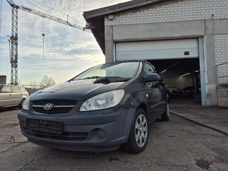 Schwarz Gebraucht 2008 Hyundai Getz Basis Kleinwagen | 400 € (Superpreis) - Bild 1/4