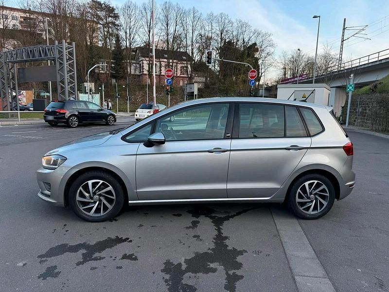 Gebraucht VW Golf VII 125 PS (91 kW) 2017 Grau Kleinwagen