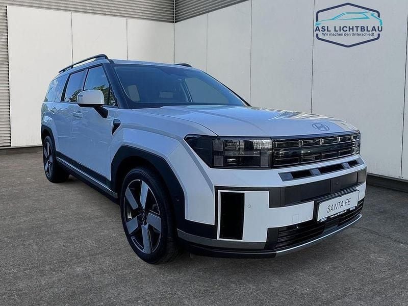 Neu Hyundai Santa Fe Comfort 215 PS (158 kW) 2025 Creamy white SUV