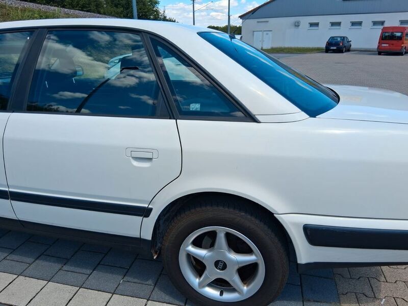 Weiß Gebraucht 1994 Audi 100 Sport Limousine | 3.500 € - Bild 1/4