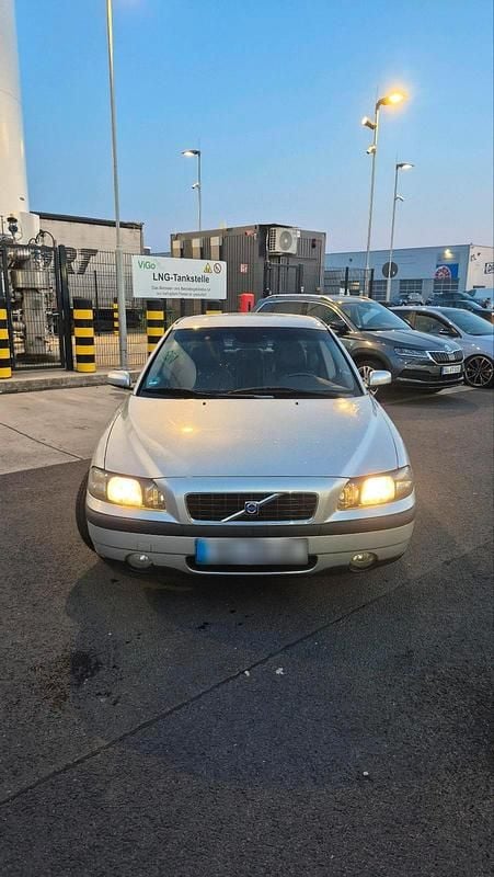 Gebraucht Volvo S60 170 PS (125 kW) 2004 Silber Limousine