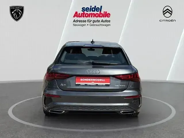 Gebraucht Audi A3 S-Line 150 PS (110 kW) 2020 Grau Limousine