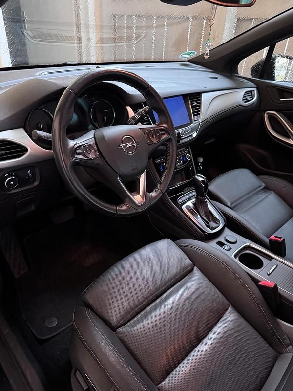 Gebraucht Opel Astra 146 PS (107 kW) 2019 Schwarz Kombi