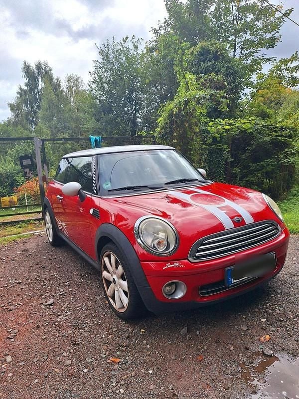 Rot Gebraucht 2007 Mini Cooper Kleinwagen | 2.600 € (Fairer Preis) - Bild 1/4