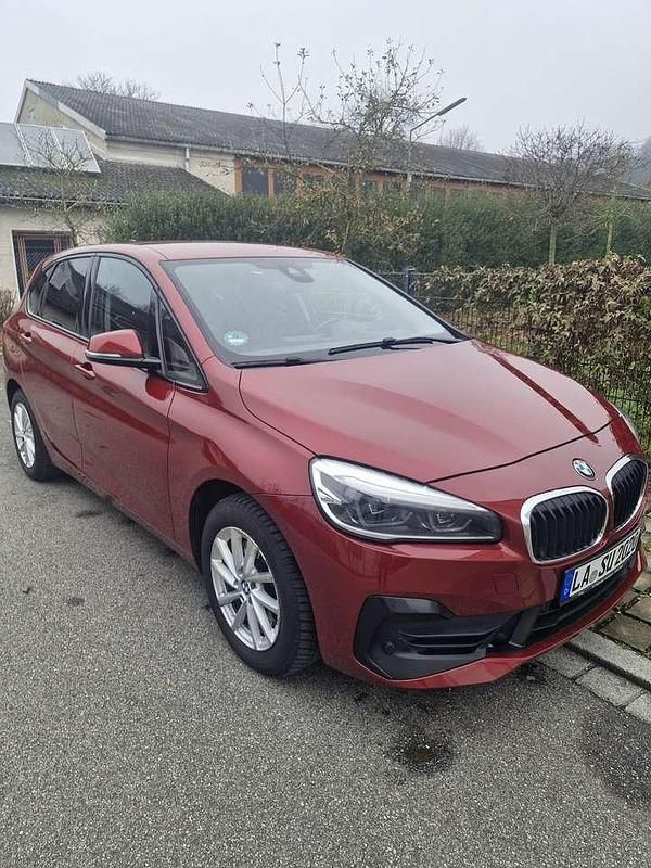 Gebraucht BMW 220 Advantage 190 PS (139 kW) 2018 Rot Kombi