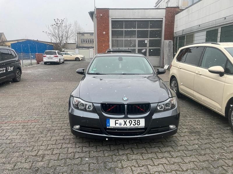 Grau Gebraucht 2006 BMW 502 Limousine | 3.000 € - Bild 1/4