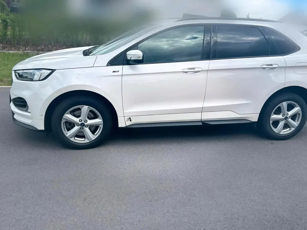 Gebraucht Ford Edge ST-Line 138 PS (101 kW) 2019 Weiß SUV