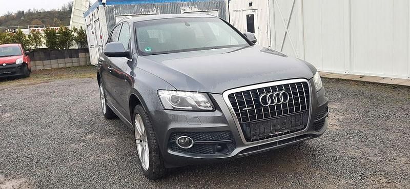 Gebraucht Audi Q5 Ambiente 239 PS (175 kW) 2010 Schwarz SUV