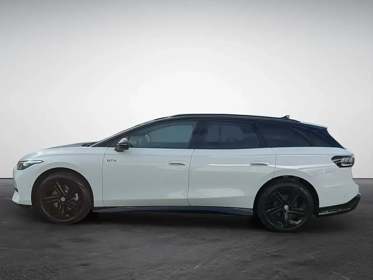Gebraucht VW ID.7 GTX 250 kW (340 PS) 2025 Silber Kombi