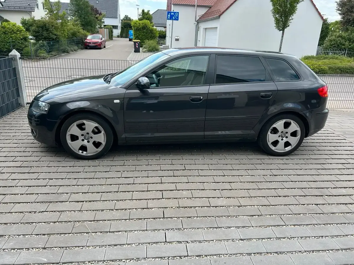 Gebraucht Audi A3 140 PS (102 kW) 2007 Grau Kleinwagen