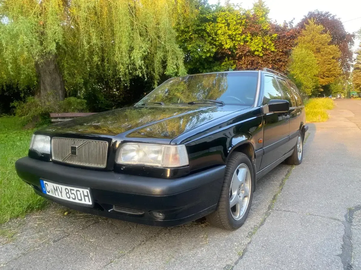 Gebraucht Volvo 850 226 PS (166 kW) 1994 Schwarz Kombi