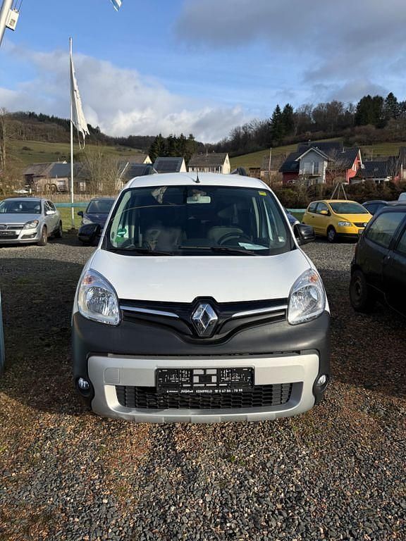 Second-hand Renault Kangoo 110 CP (80 kW) 2017 Alb Monovolum