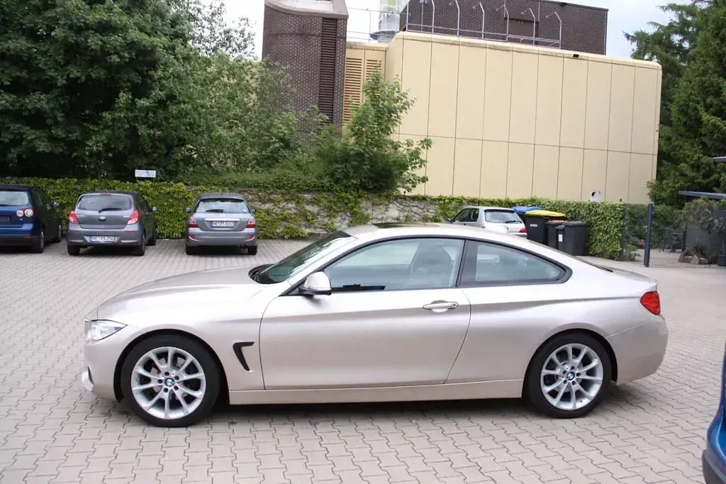 Gebraucht BMW 420 Advantage 190 PS (139 kW) 2016 Silber Coupé