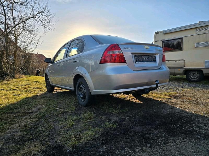 Gebraucht Chevrolet Aveo 69 PS (50 kW) 2006 Grau Limousine